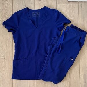 Pre-loved Figs Royal Blue Scrub Set